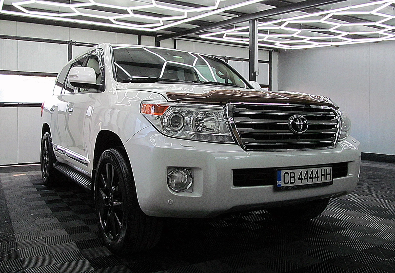 Toyota Land cruiser 200/БИЗНЕС КЛАС СОБСТВЕН ЛИЗИНГ - изображение 3