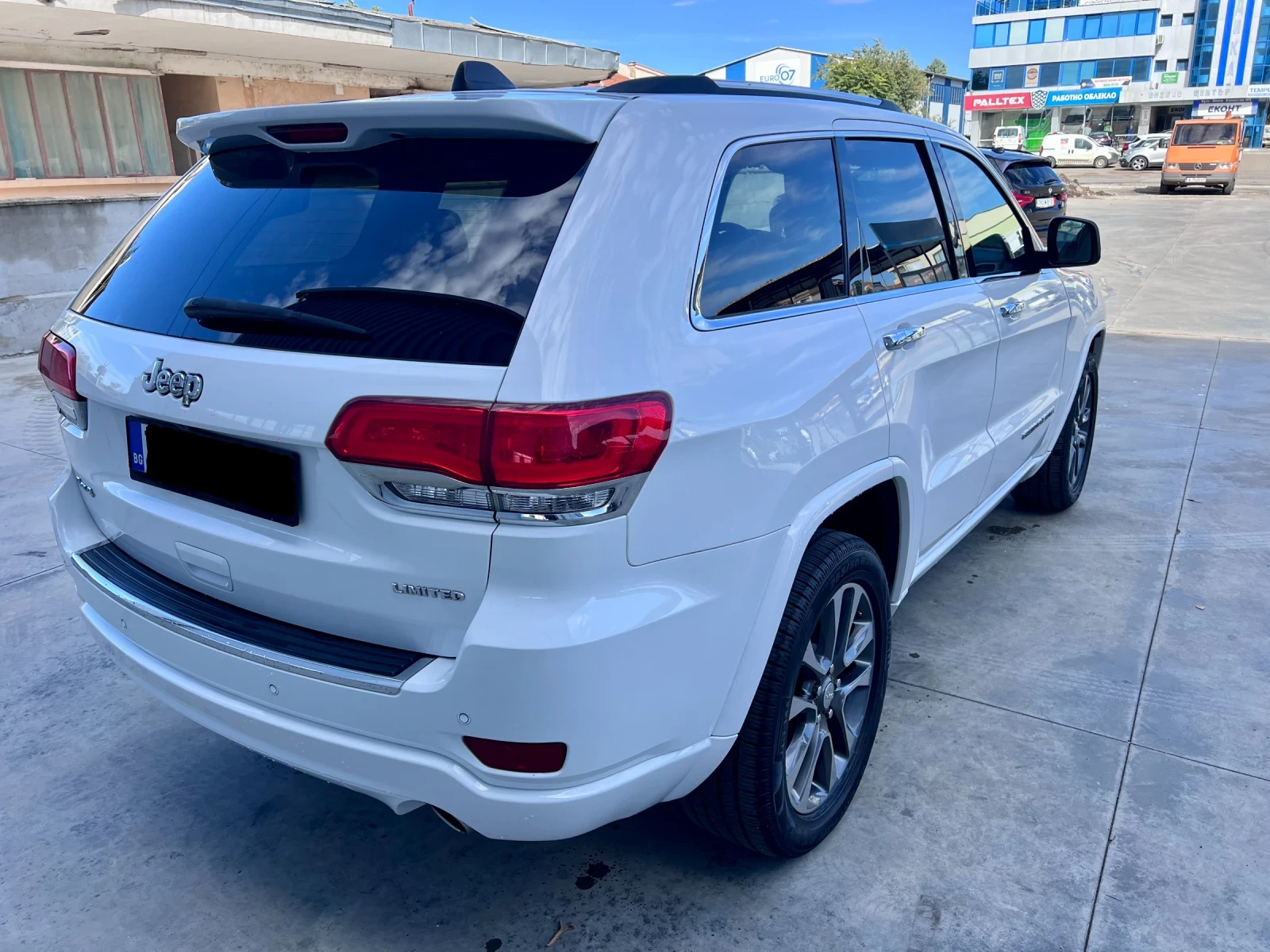 Jeep Grand cherokee  - изображение 3