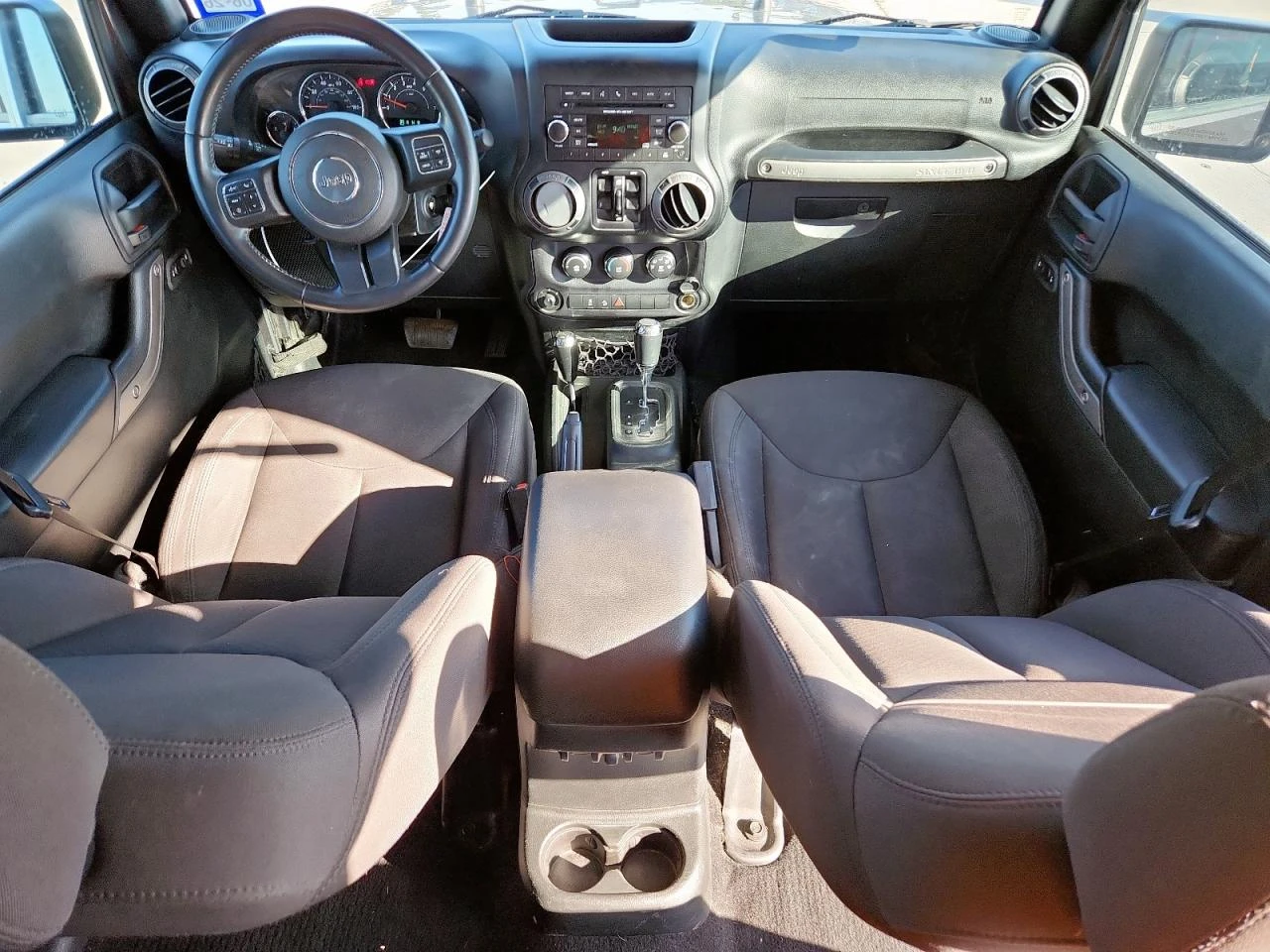 Jeep Wrangler UNLIMITED SPORT/4X4/ - изображение 8