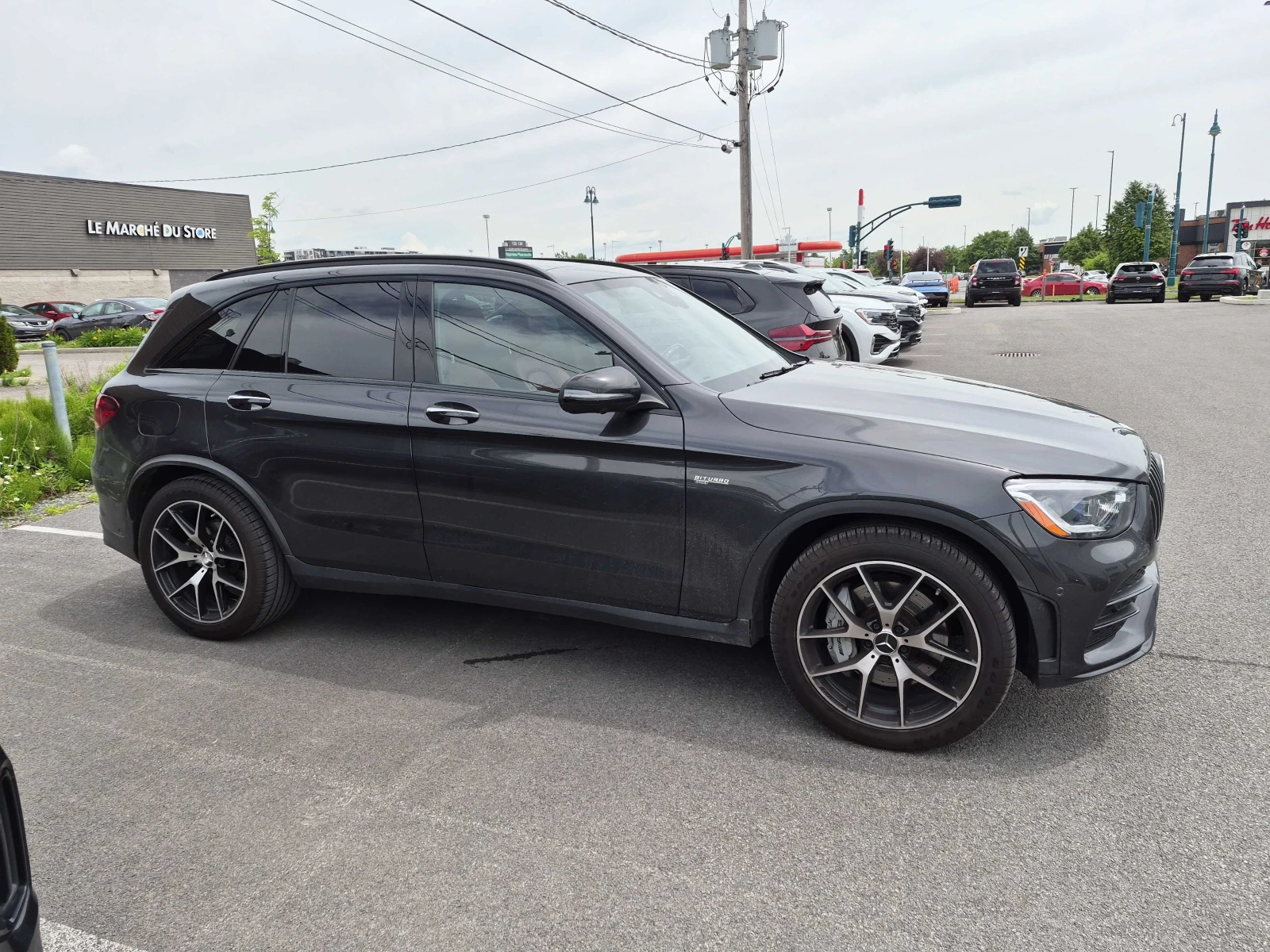 Mercedes-Benz GLC 43 AMG 2 КЛЮЧА * ПАНОРАМА * ПОДГРЕВИ * CARFAX, снимка 4 - Автомобили и джипове - 55015727