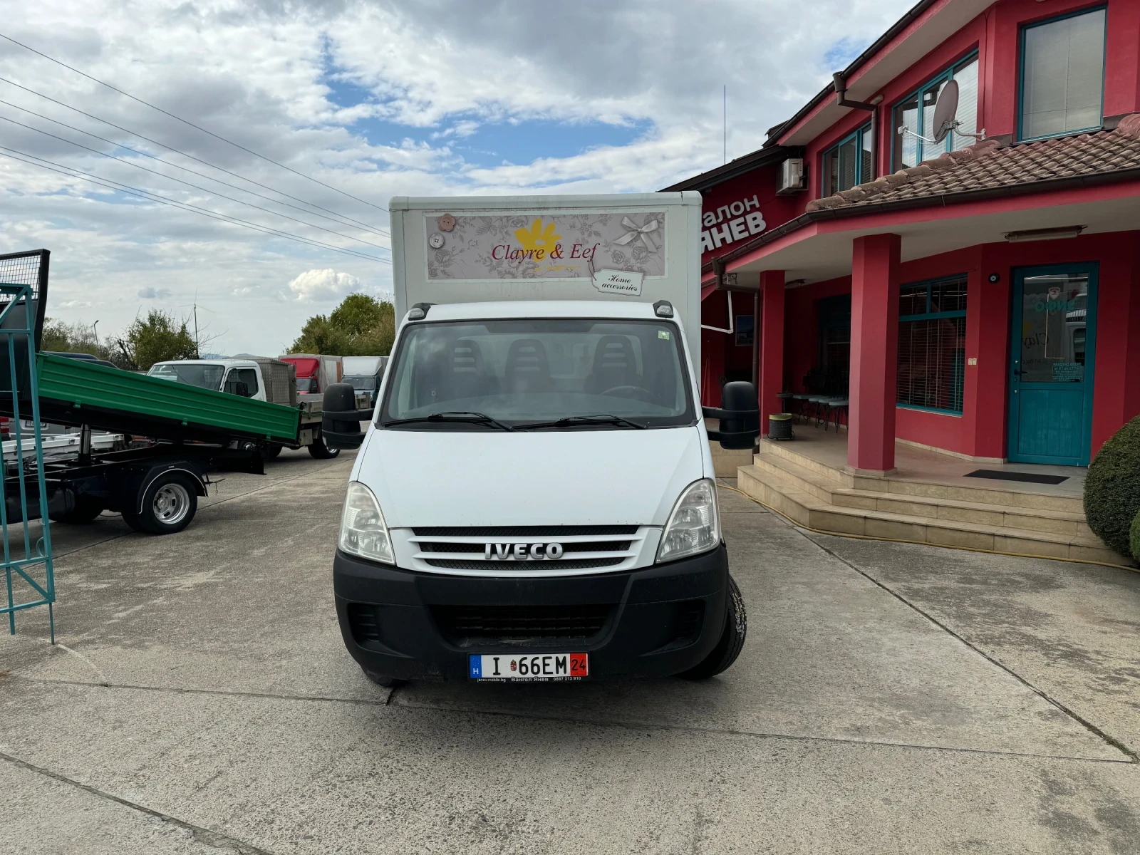 Iveco Daily 3.0HPI* Климатик* Падащ Борд - изображение 2