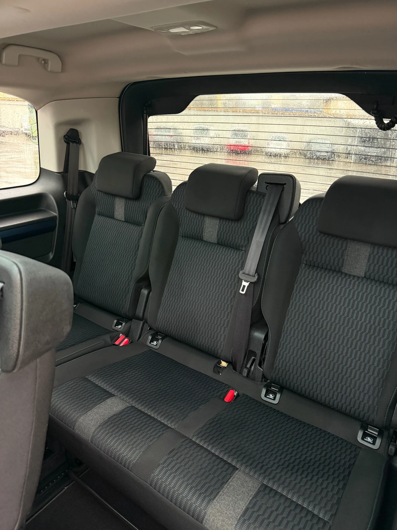 Peugeot Expert Traveller 2.0HDi-9места* перфектен!, снимка 13 - Бусове и автобуси - 54103972