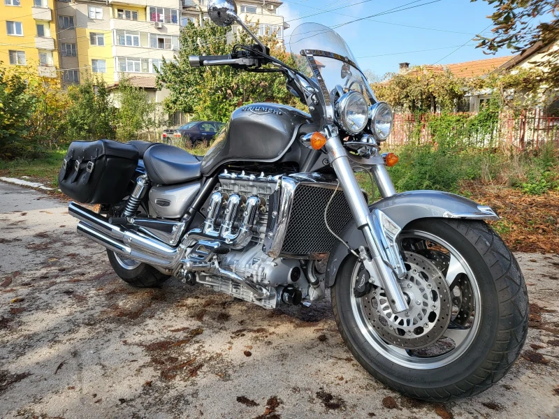 Triumph Rocket III ТОП състояние, възможен бартер, снимка 6 - Мотоциклети и мототехника - 52109640