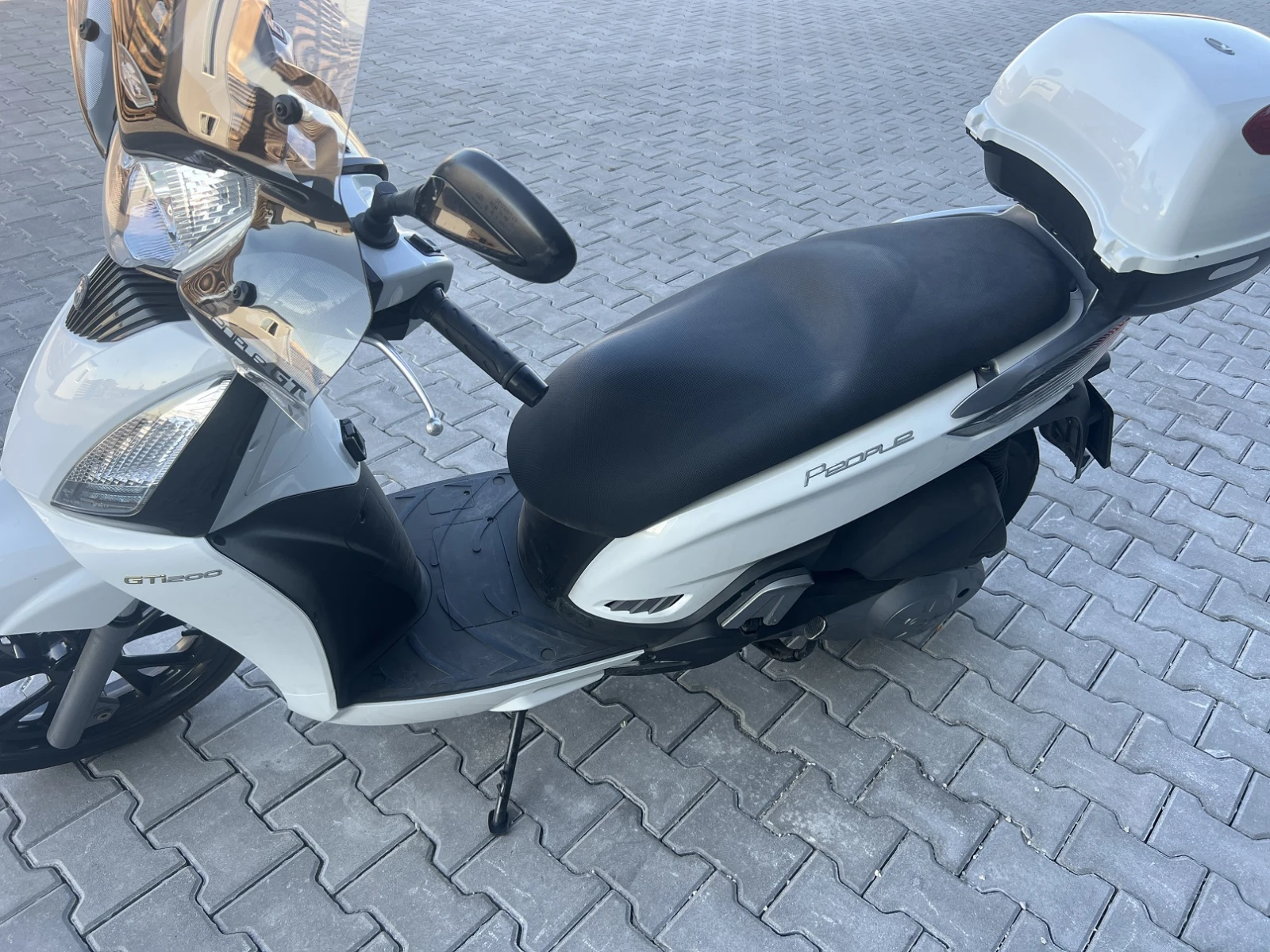 Kymco People GTI200 - изображение 4