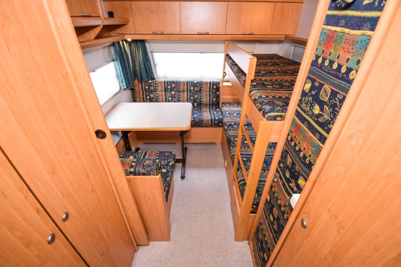 Каравана Knaus Sudwind Savanna 530TK+ ФОРСЕЛТ/5+ 1 места, снимка 12 - Каравани и кемпери - 53157686