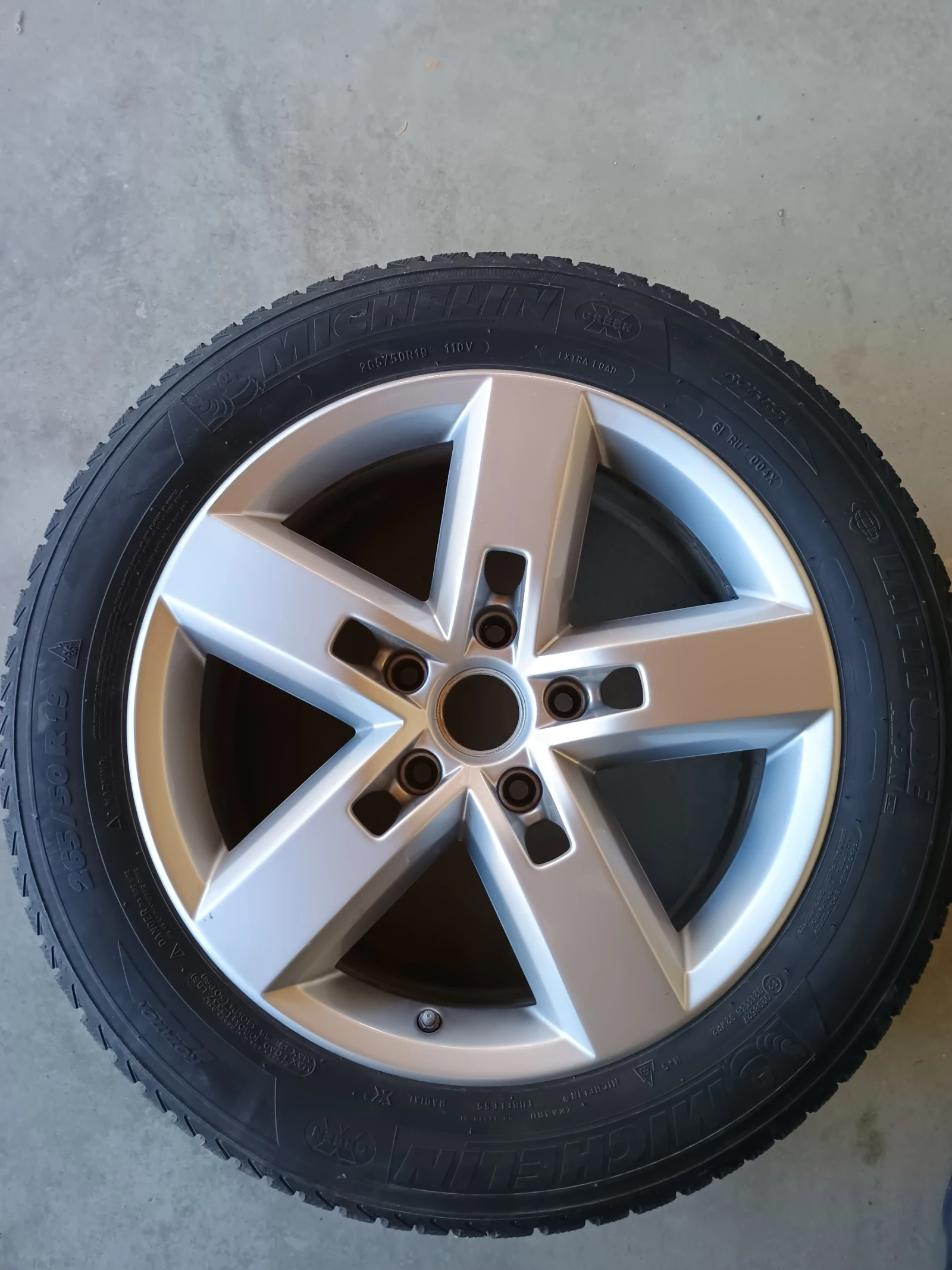    265/50R19  VW Touareg | Mobile.bg   2