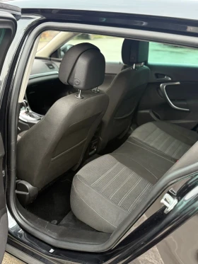 Opel Insignia Sports Tourer 2.0 CDTI, снимка 13