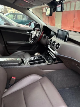 Kia Stinger, снимка 6