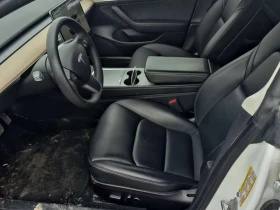Tesla Model 3 | Long Range | CARFAX | АВТОКРЕДИТ | , снимка 5