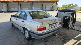 BMW 318, снимка 9