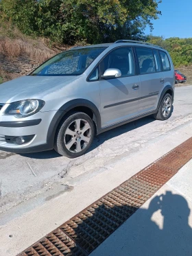 VW Touran 2.0 TDI BMM, снимка 2
