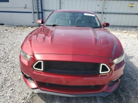     Ford Mustang GT 5.0  *  * 