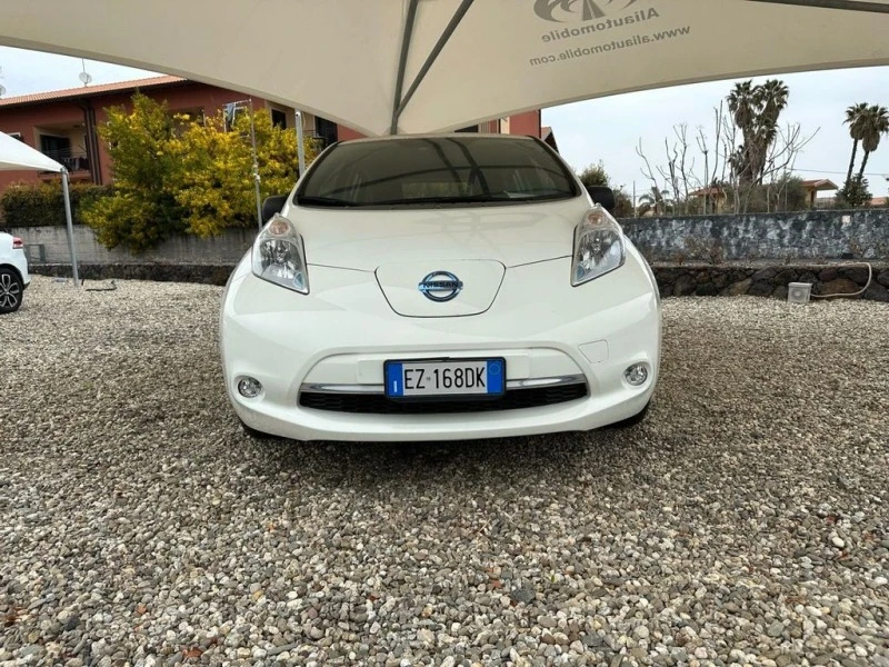 Nissan Leaf  FACELIFT 30KW, снимка 4 - Автомобили и джипове - 45545568