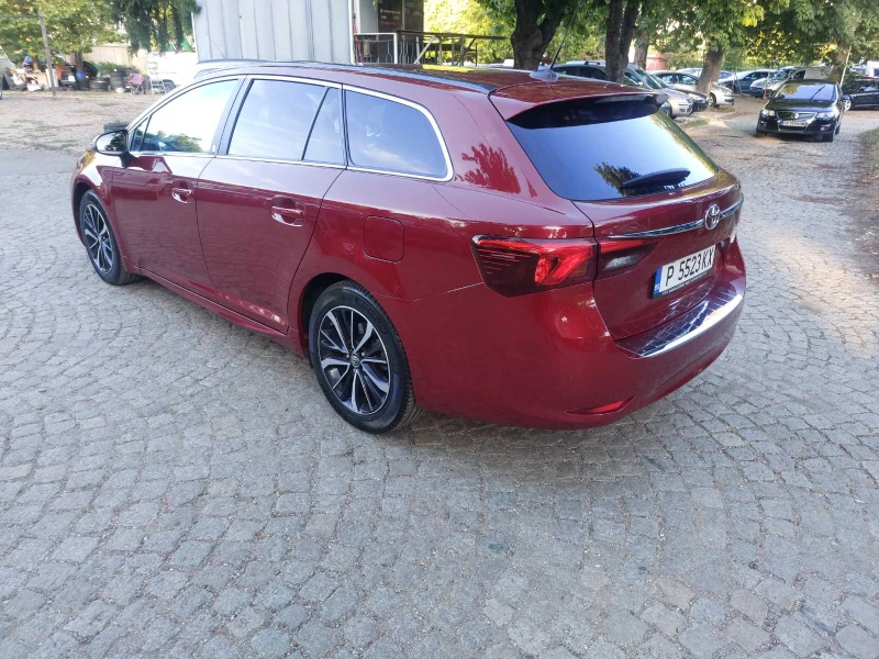 Toyota Avensis 1.8I 32263km Внос от Германия, снимка 6 - Автомобили и джипове - 47813140