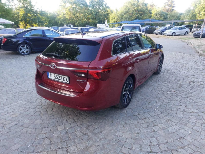 Toyota Avensis 1.8I 32263km Внос от Германия, снимка 4 - Автомобили и джипове - 47813140