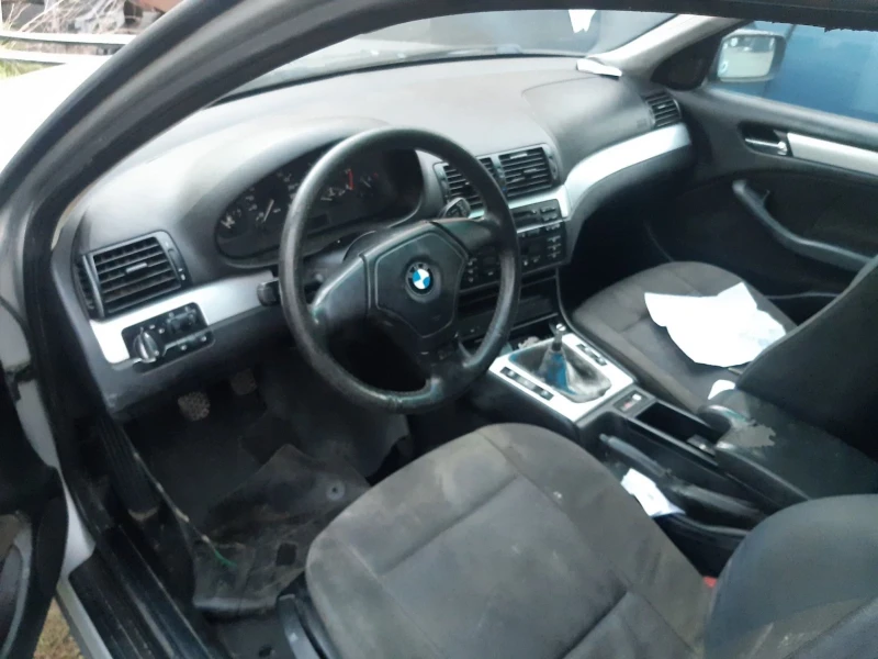 BMW 320, снимка 4 - Автомобили и джипове - 47959963