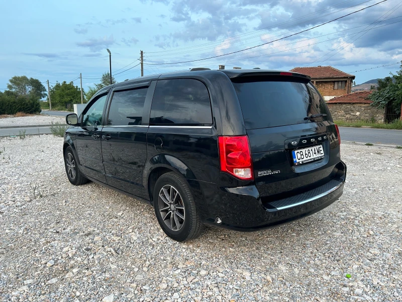 Dodge Caravan 3.6-GT-LPG, снимка 3 - Автомобили и джипове - 48246107