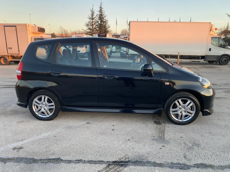 Honda Jazz 1.3 , снимка 8 - Автомобили и джипове - 49603772