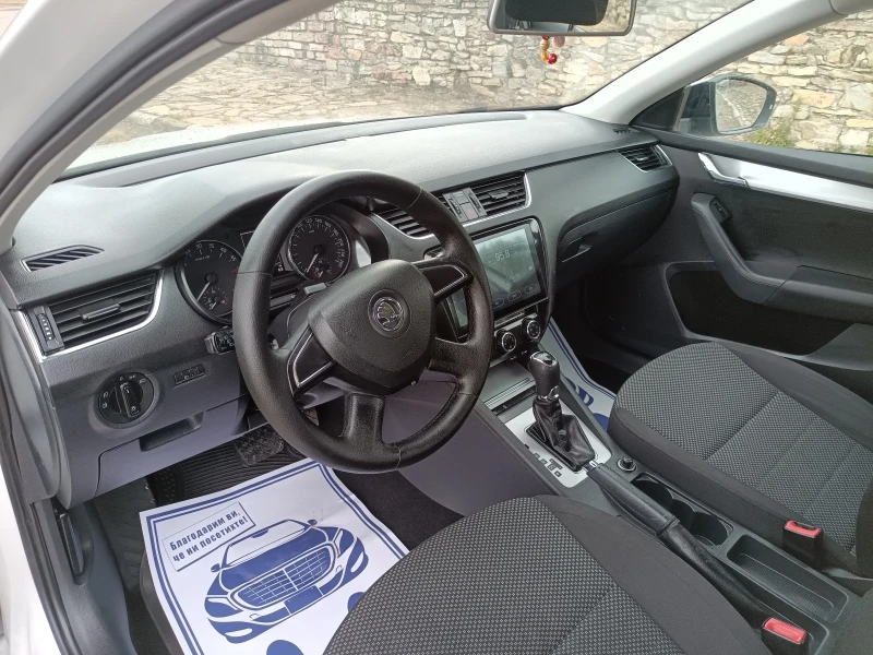 Skoda Octavia 2.0 tdi автомат, снимка 12 - Автомобили и джипове - 50790519