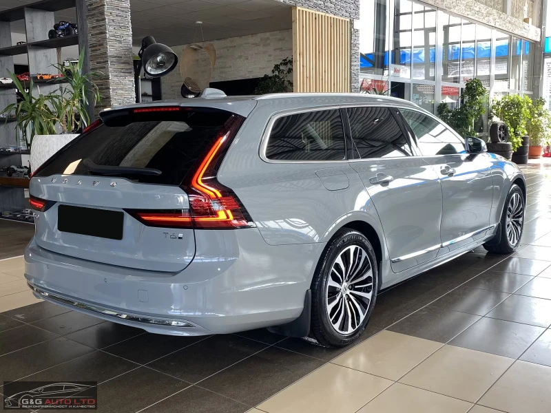 Volvo V90 CORE/398HP/AWD/CAM/NAVI/LED/KLESS/314g, снимка 5 - Автомобили и джипове - 51690353