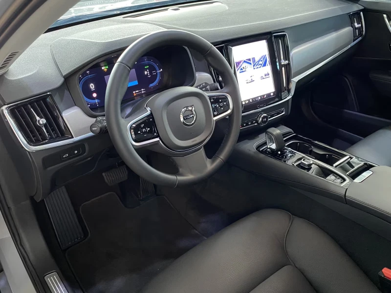 Volvo V90 CORE/398HP/AWD/CAM/NAVI/LED/KLESS/314g, снимка 9 - Автомобили и джипове - 51690353