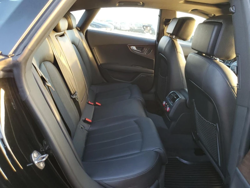 Audi A7 FACE* PRESTIGE* FULL* РЕАЛНИ КМ !, снимка 9 - Автомобили и джипове - 52248380