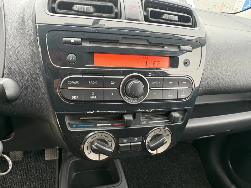 Mitsubishi Space star, снимка 10 - Автомобили и джипове - 52653440