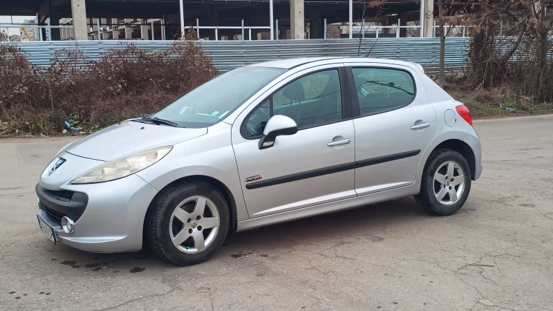 Peugeot 207 1.4 16v, снимка 2 - Автомобили и джипове - 52937622