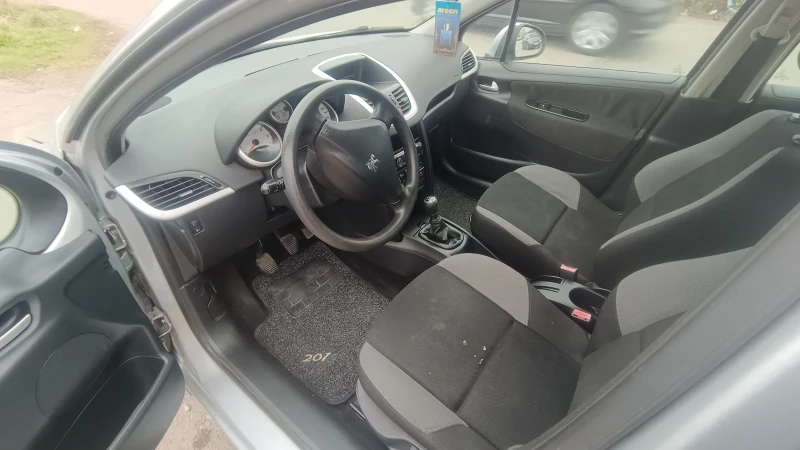 Peugeot 207 1.4 16v, снимка 7 - Автомобили и джипове - 52937622