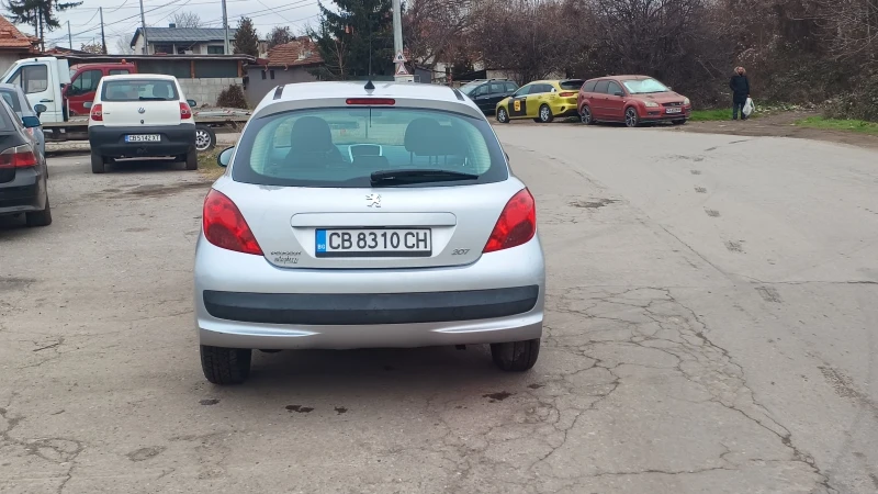 Peugeot 207 1.4 16v, снимка 4 - Автомобили и джипове - 52937622