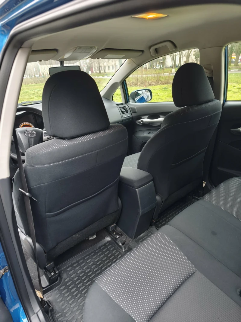 Toyota Auris 1.6 VVT-i Valvematic, снимка 5 - Автомобили и джипове - 53296123