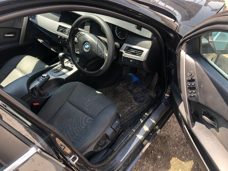 BMW 525 525d 177кс, снимка 7 - Автомобили и джипове - 33320252
