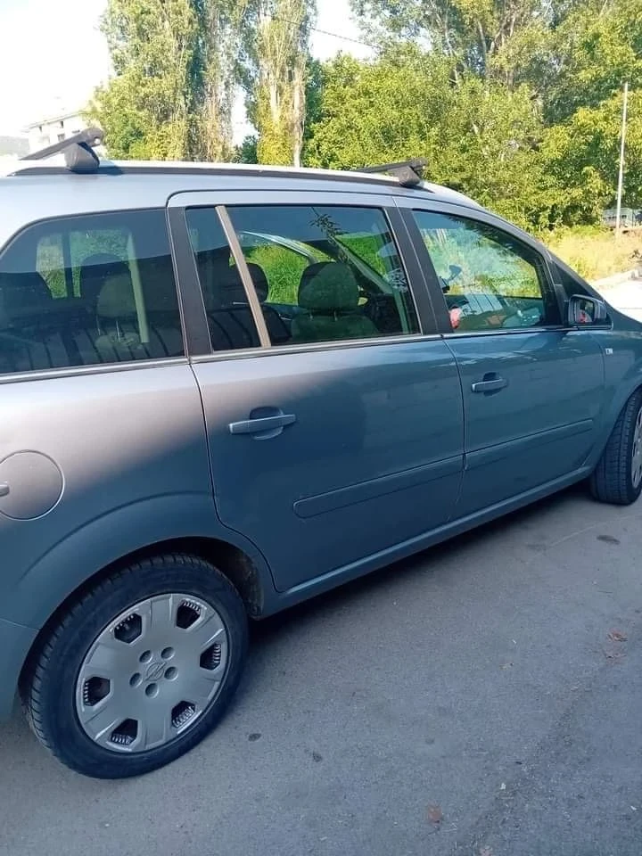 Opel Zafira 1.6 - изображение 2