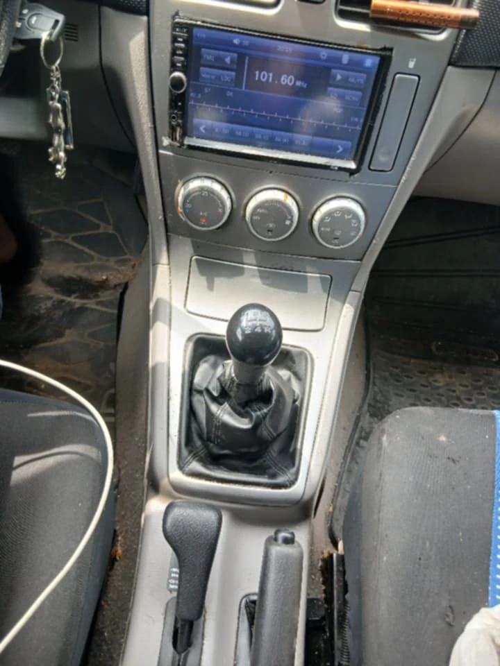 Subaru Forester, снимка 5 - Автомобили и джипове - 56641508