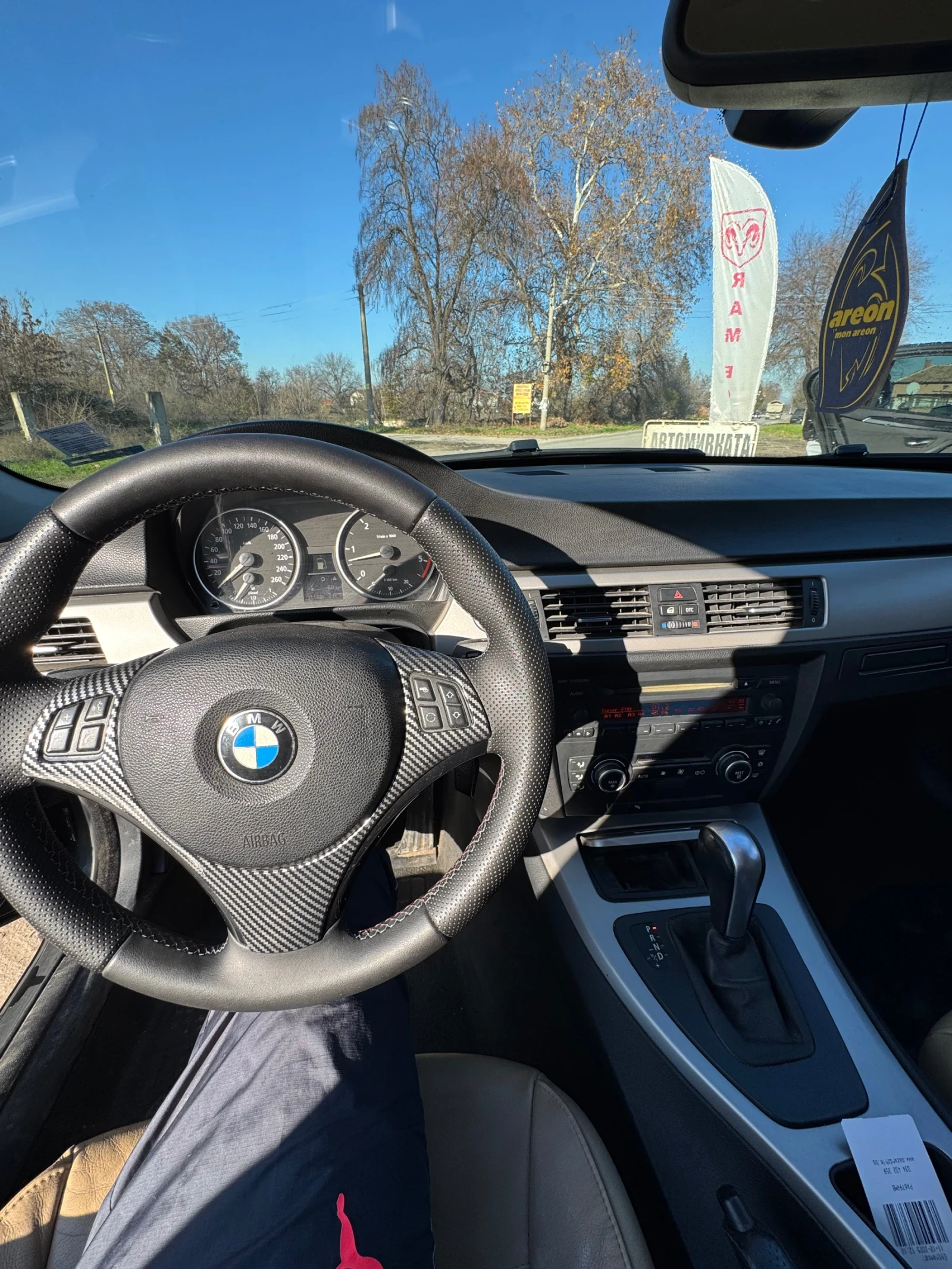 BMW 330, снимка 1