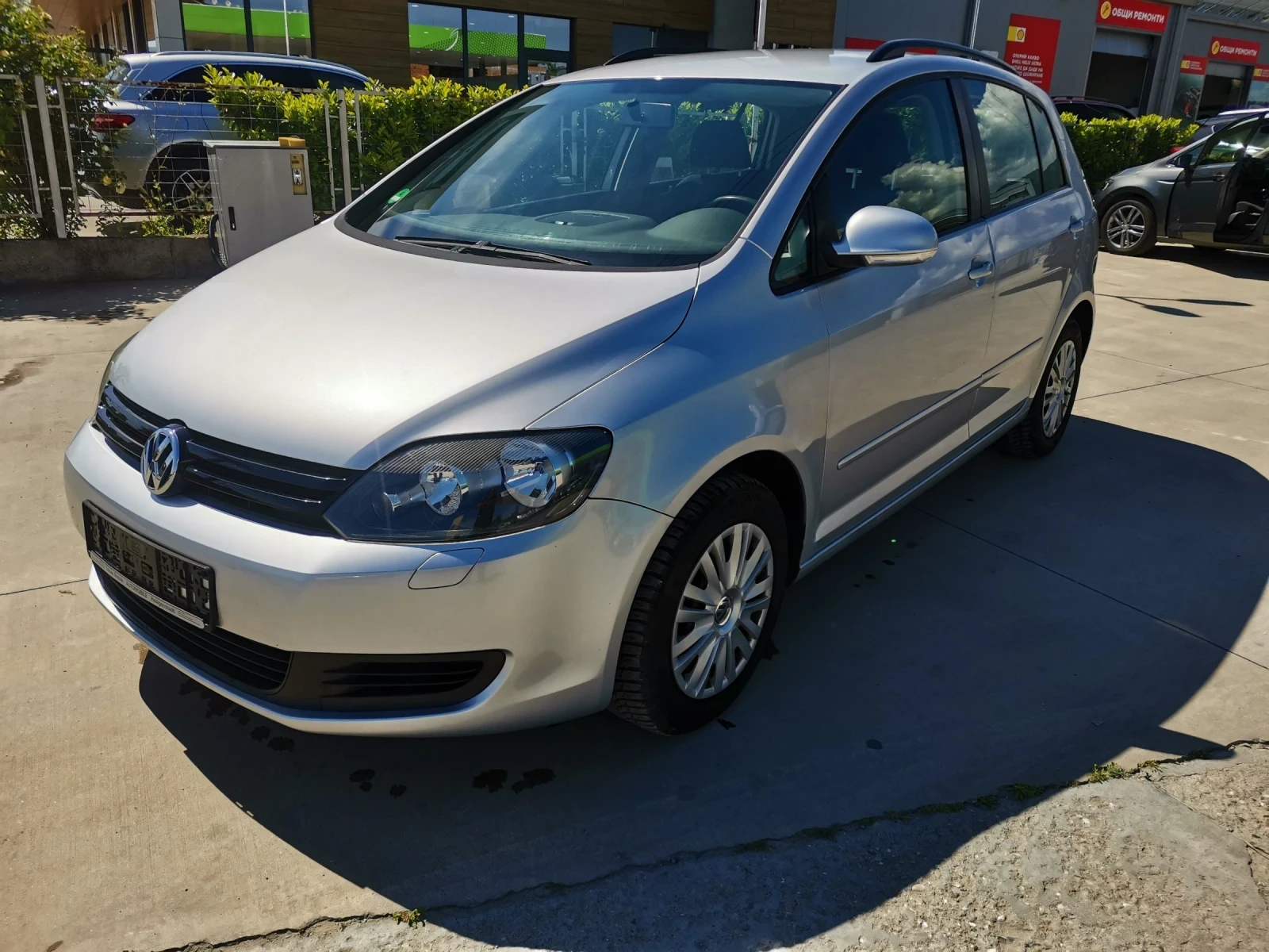 VW Golf Plus 1, 4 стария мотор - изображение 2