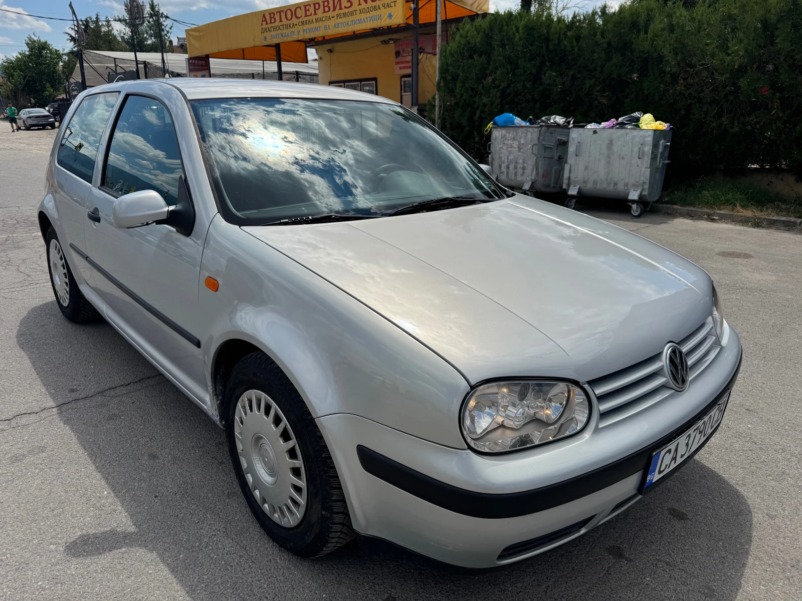 VW Golf 1.6SR - изображение 3
