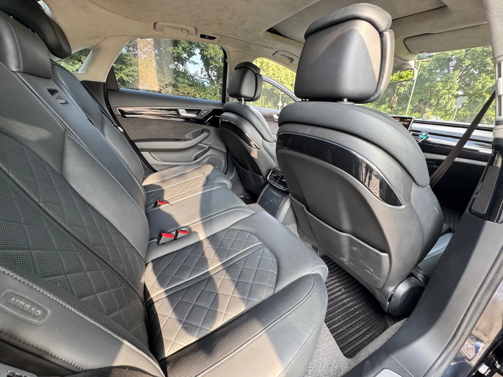 Audi A8  - изображение 5