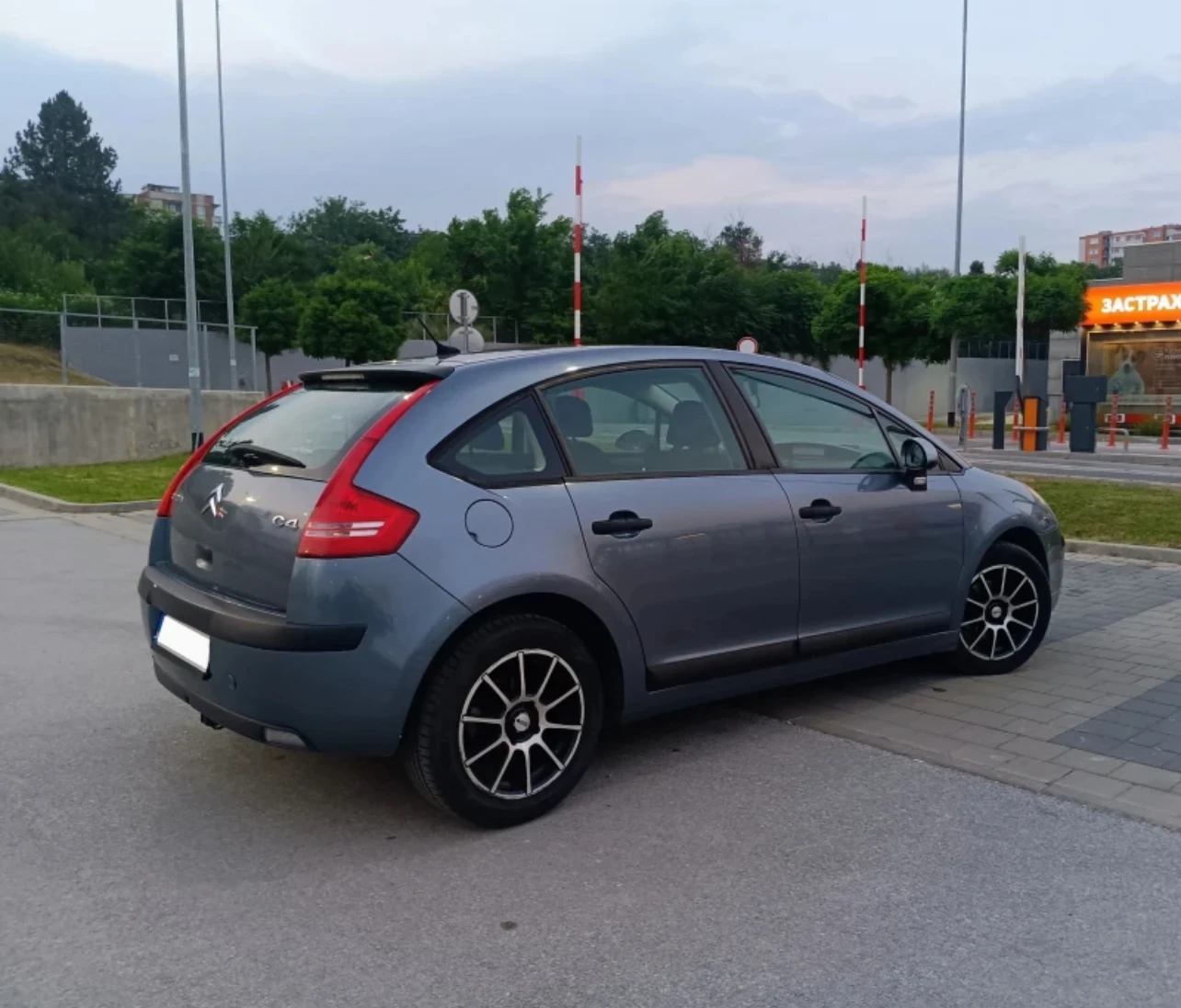 Citroen C4 4л./100км._Първи и единствен собственик ! - изображение 3