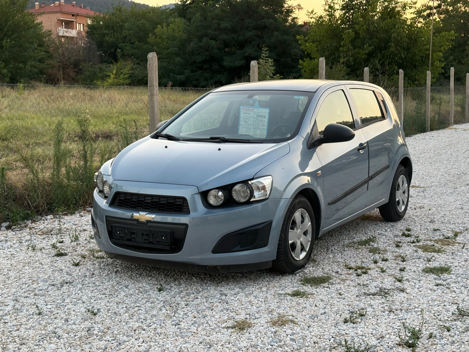 Chevrolet Aveo 1.2 i 80 ps feys 2012 - изображение 10