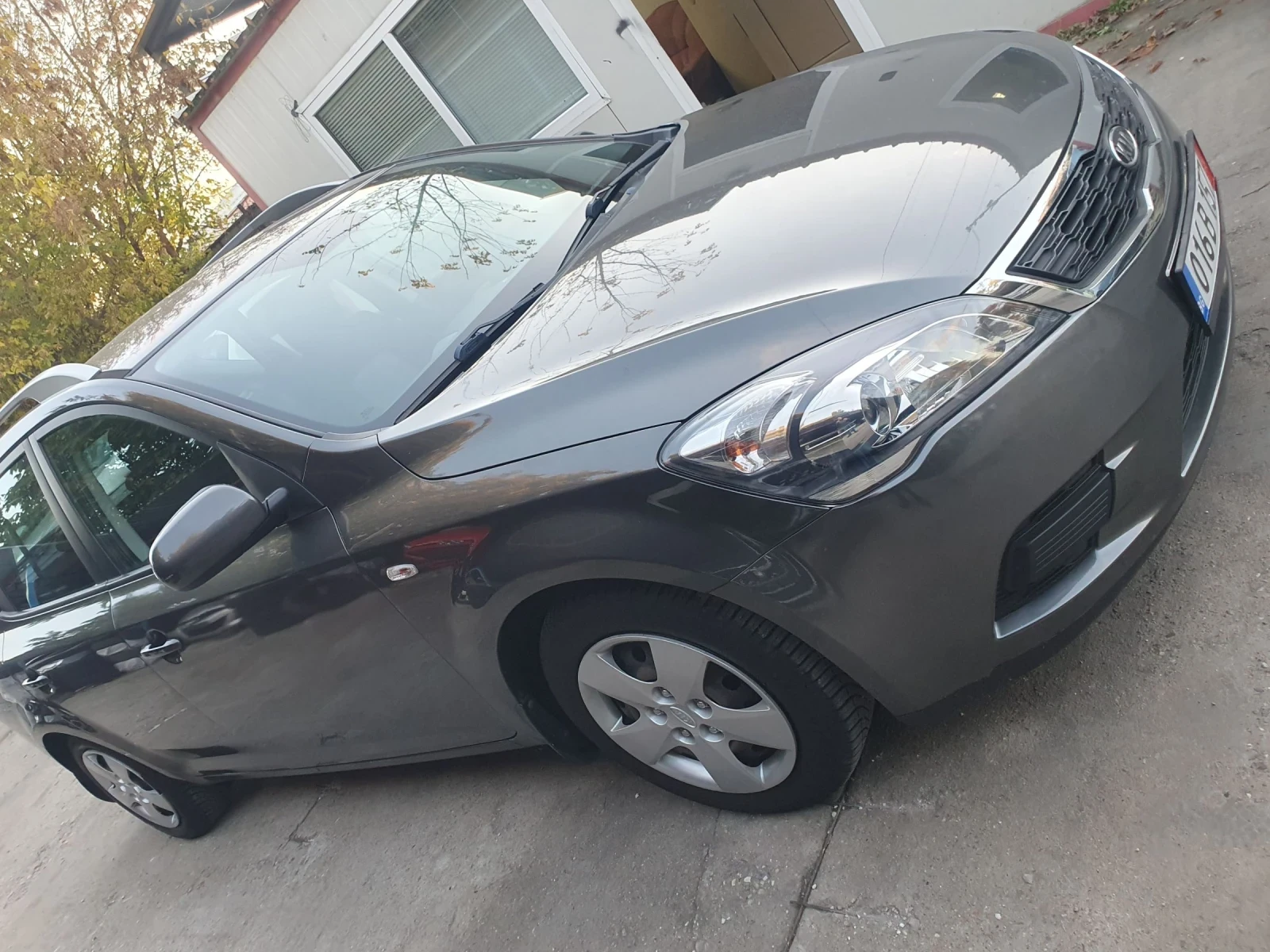 Kia Ceed 1.4 FACE  NAVI KAMERA EURO 5 2012g | Mobile.bg — изображение 4