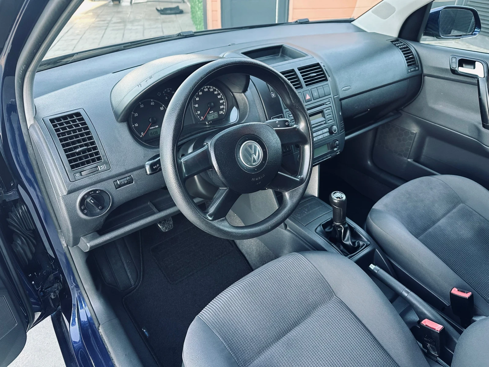 VW Polo | Mobile.bg   10