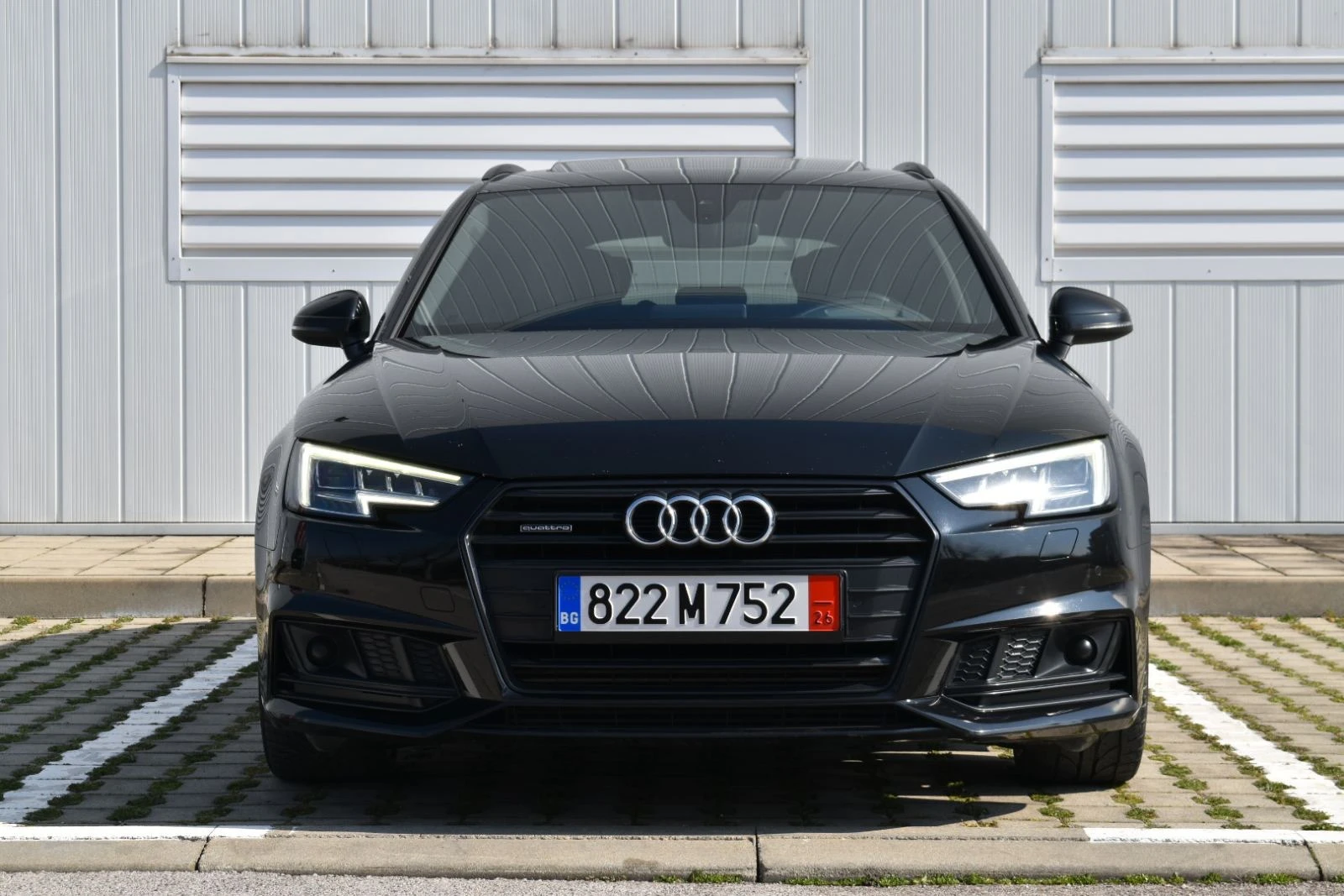 Audi A4 272кс!!!SLINE!!!