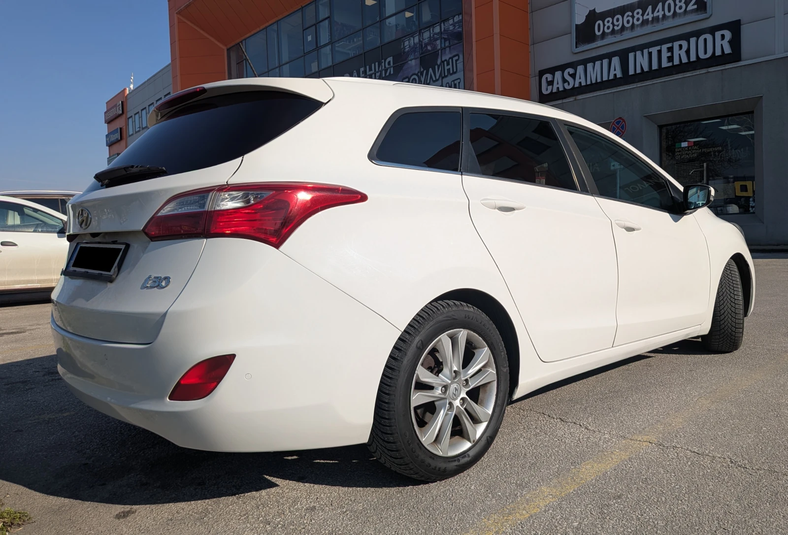 Hyundai I30 CRDi Style Nav, снимка 7 - Автомобили и джипове - 53738515