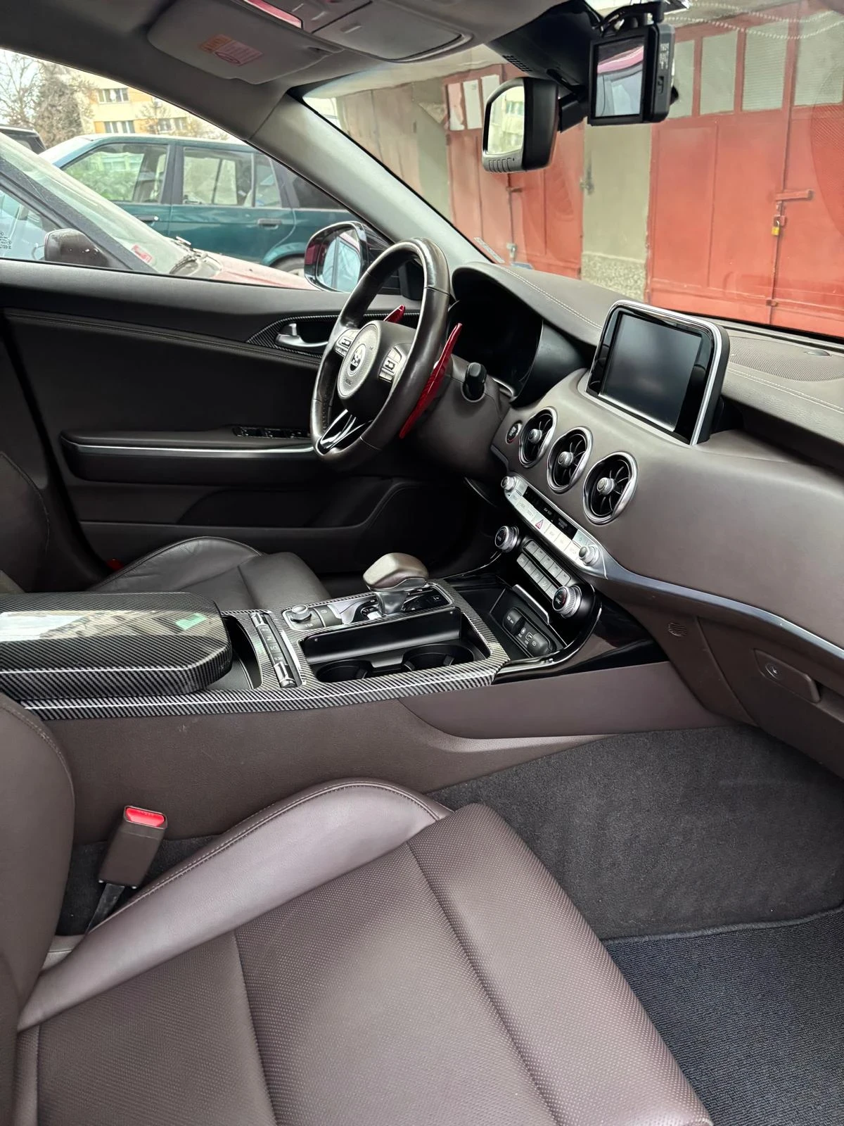 Kia Stinger, снимка 6 - Автомобили и джипове - 53973100