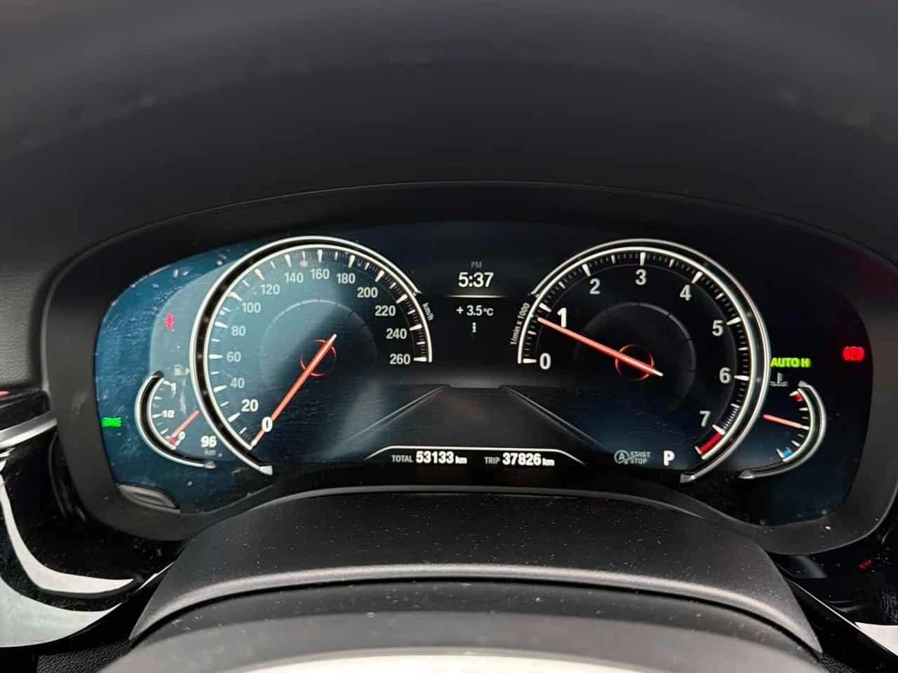 BMW 530 * 530i xDrive * CARFAX * ���� �� �� | Mobile.bg � ����������� 8