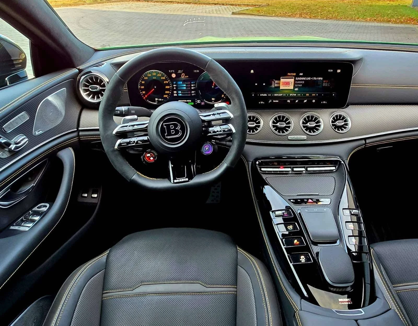 Mercedes-Benz AMG GT 63SE PERFORMANCE BRABUS 930HP ЛИЗИНГ 100% , снимка 14 - Автомобили и джипове - 54112993