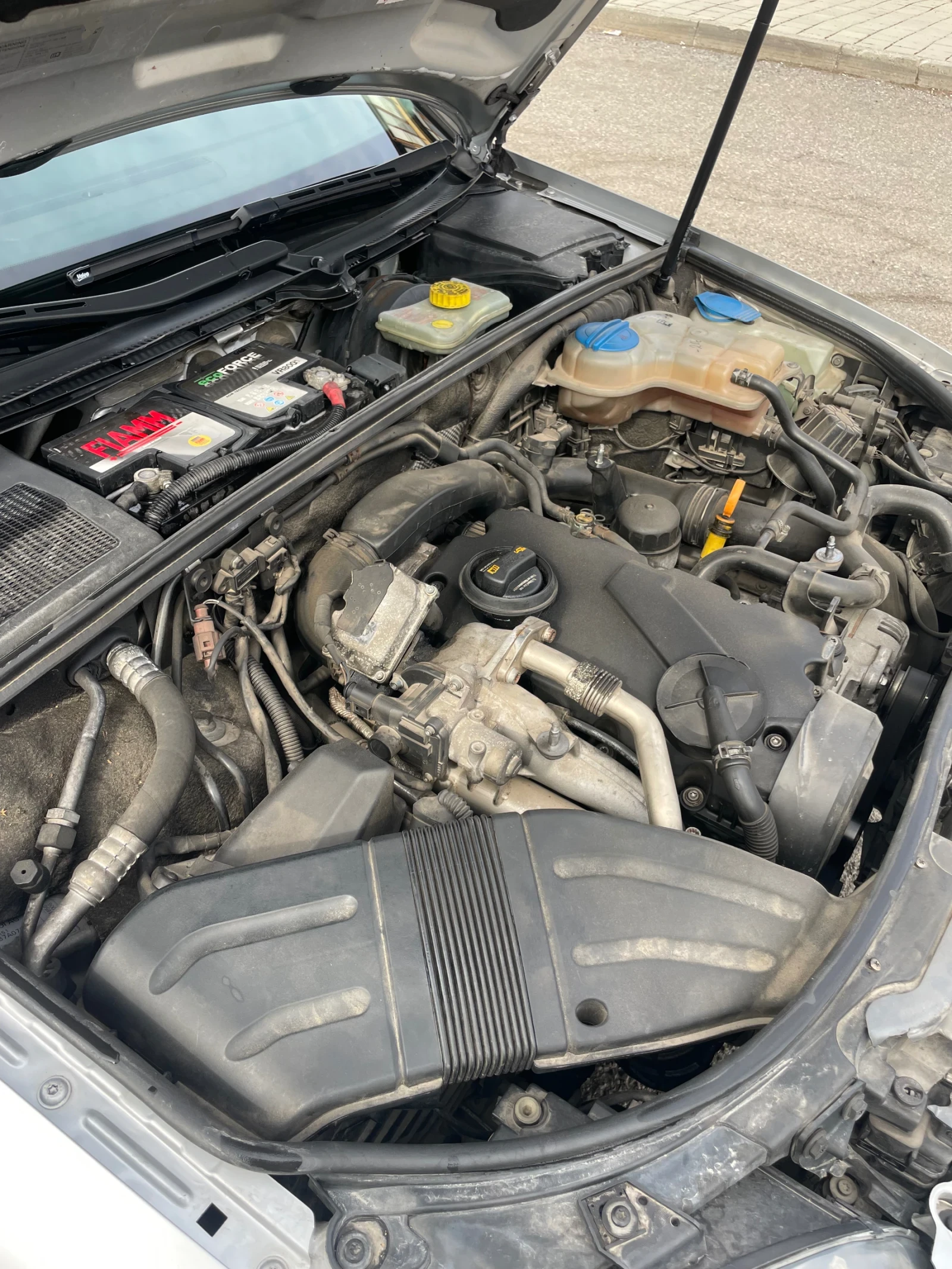 Audi A4 2.0 TDI 140.кс скоростна мултитрон 7.сте, снимка 14 - Автомобили и джипове - 54190035