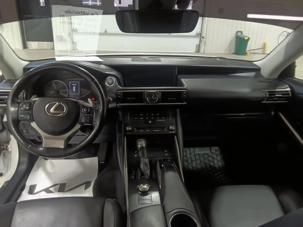 Lexus IS 300 �������* ���������* ������* �������* �����* ������ | Mobile.bg � ����������� 12