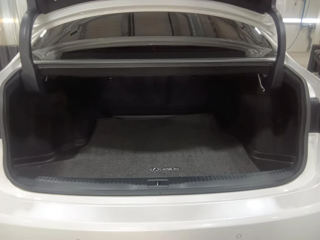 Lexus IS 300 �������* ���������* ������* �������* �����* ������ | Mobile.bg � ����������� 8